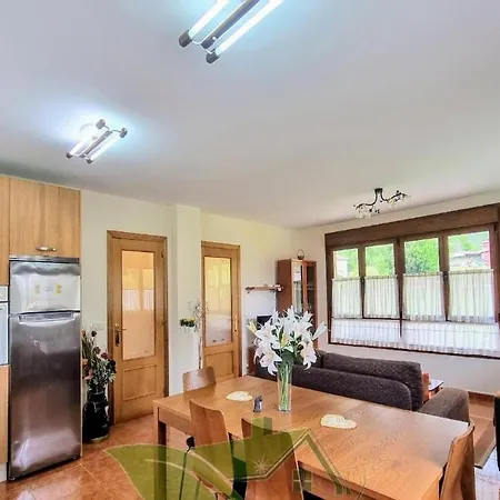 Casa La Llosa Semesterbostad *