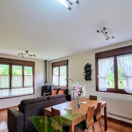 Semesterbostad Casa La Llosa